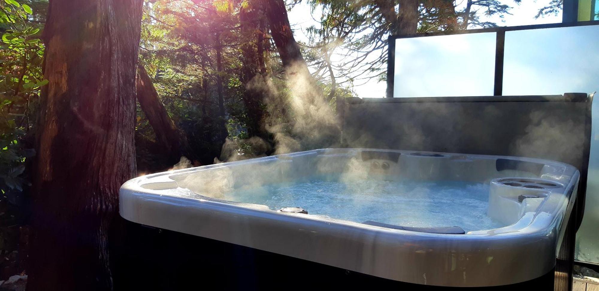 Storm Cove Suites Ucluelet Habitación foto